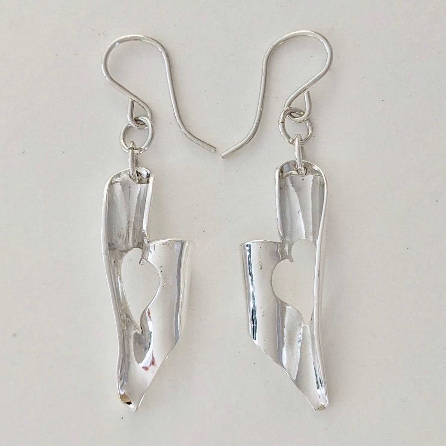  MELTED HEART CHAKRA EARRINGS | <Z-FIRE.COM> .999 Fine Silver Hearts .925 Sterling Silver Kidney Wires 0.5" Wide 1cm Wide 2.5" Total Length 15 cm Total Length Free Astrological Report of Choice Free Standard Shipping  Hassle Free Returns  