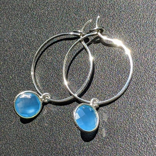 BLUE CALCEDONY & HOOP EARRINGS | <Z-FIRE.COM> Round Blue Calcedony Stone About 7/16" Inch Diameter Round Blue Calcedony Stone About 8mm Diameter Hoop About 0.75 Inch Diameter Hoop About 2cm Diameter About 1.25 Inches Total Length About 3cm Total Length