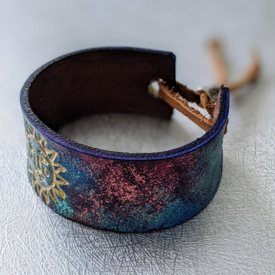 SUN FACE BRACELET | < Z-FIRE.COM > Hand Stamped Leather Hand-Dyed Hand Painted Hassle-Free Returns Free Shipping